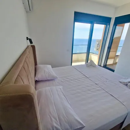 Square Residence & Pool Ulcinj Exterior photo