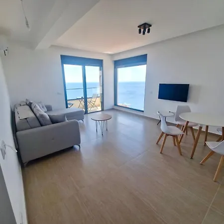 Square Residence & Pool Ulcinj Exterior photo